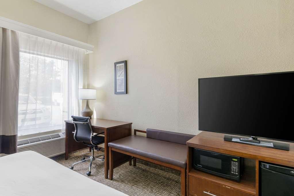 Comfort Inn & Suites La Grange Room photo