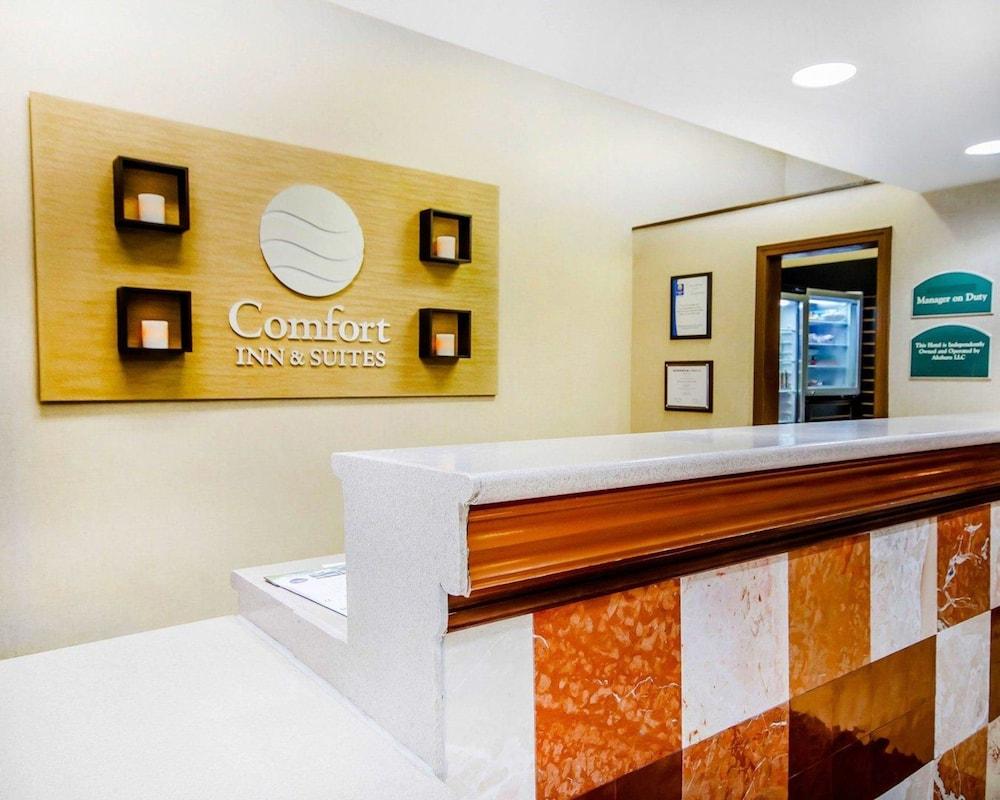 Comfort Inn & Suites La Grange Exterior photo
